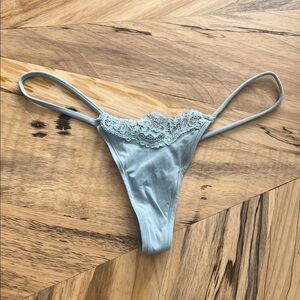 SKIMS - G-String
